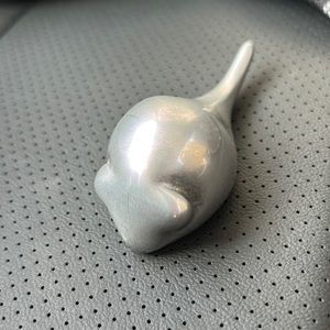 Vintage Hoselton Canada mouse signed Aluminum Sculpture 2 1/2”